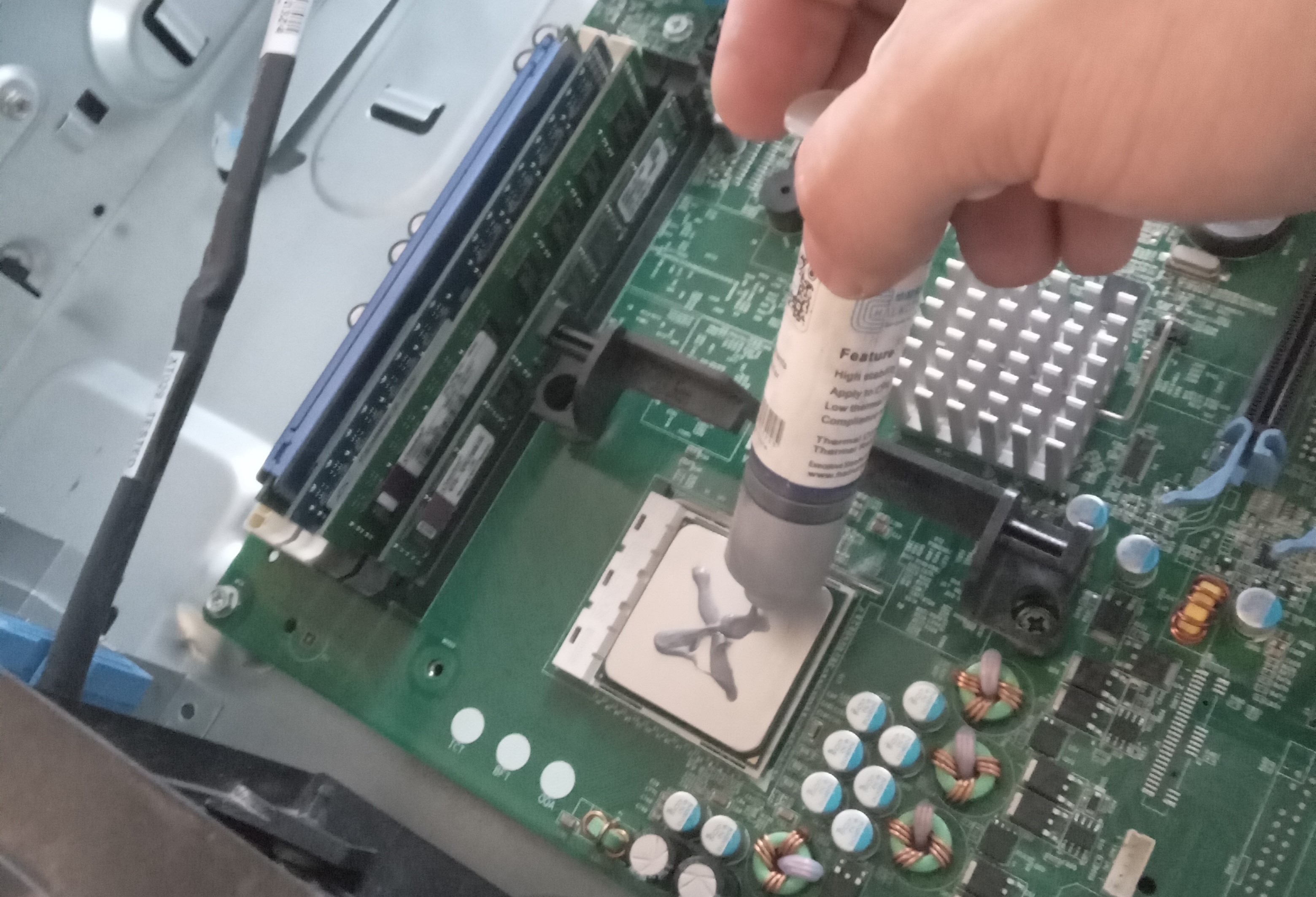 Mantenimiento Fisico a PC de Escritorio reparacion de computadoras doc pc
